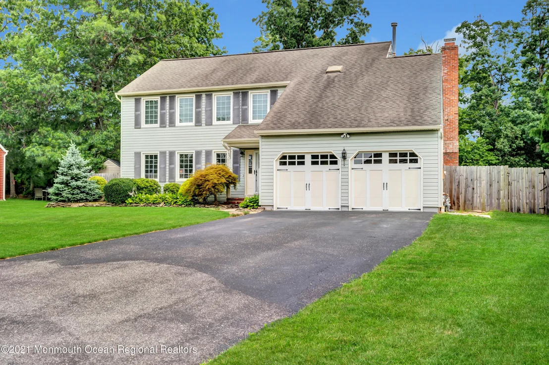 Photo of 213 Doe Road