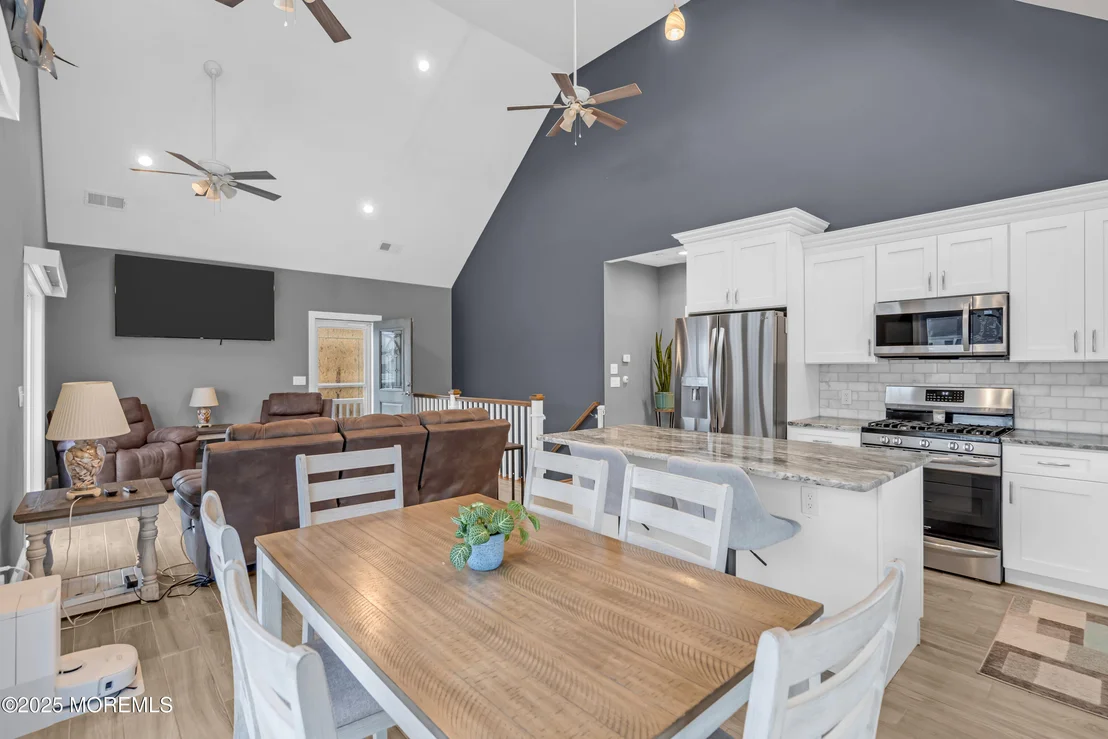Photo of 1131 Beach Boulevard