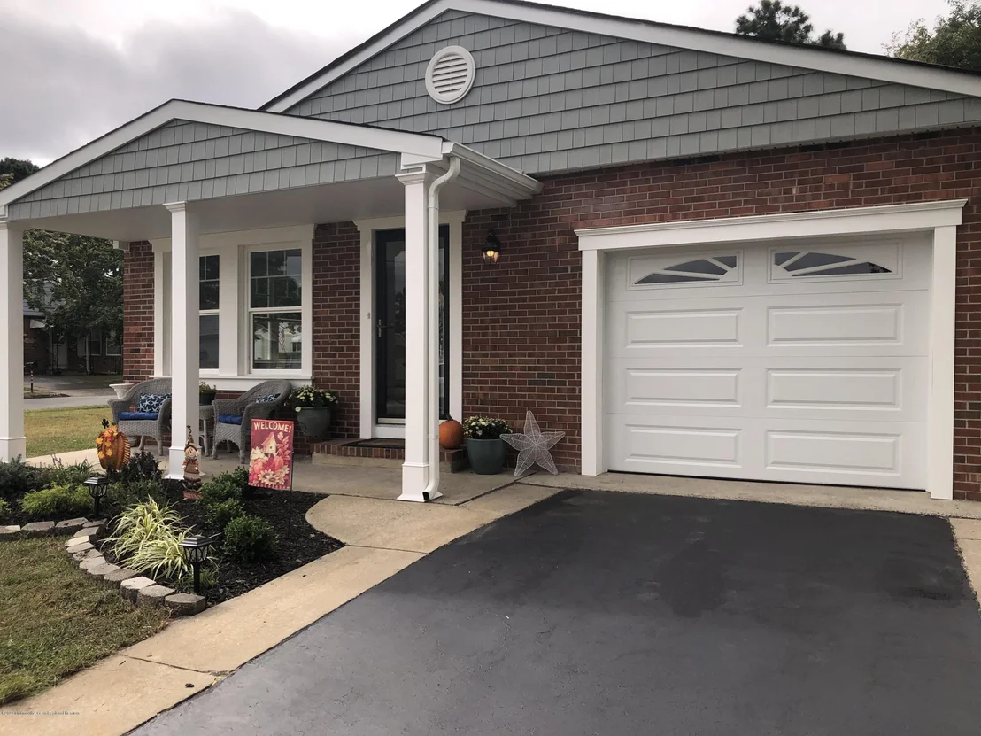 Photo of 2 La Combe Terrace