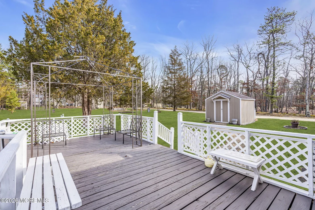 Photo of 307 Clearstream Road