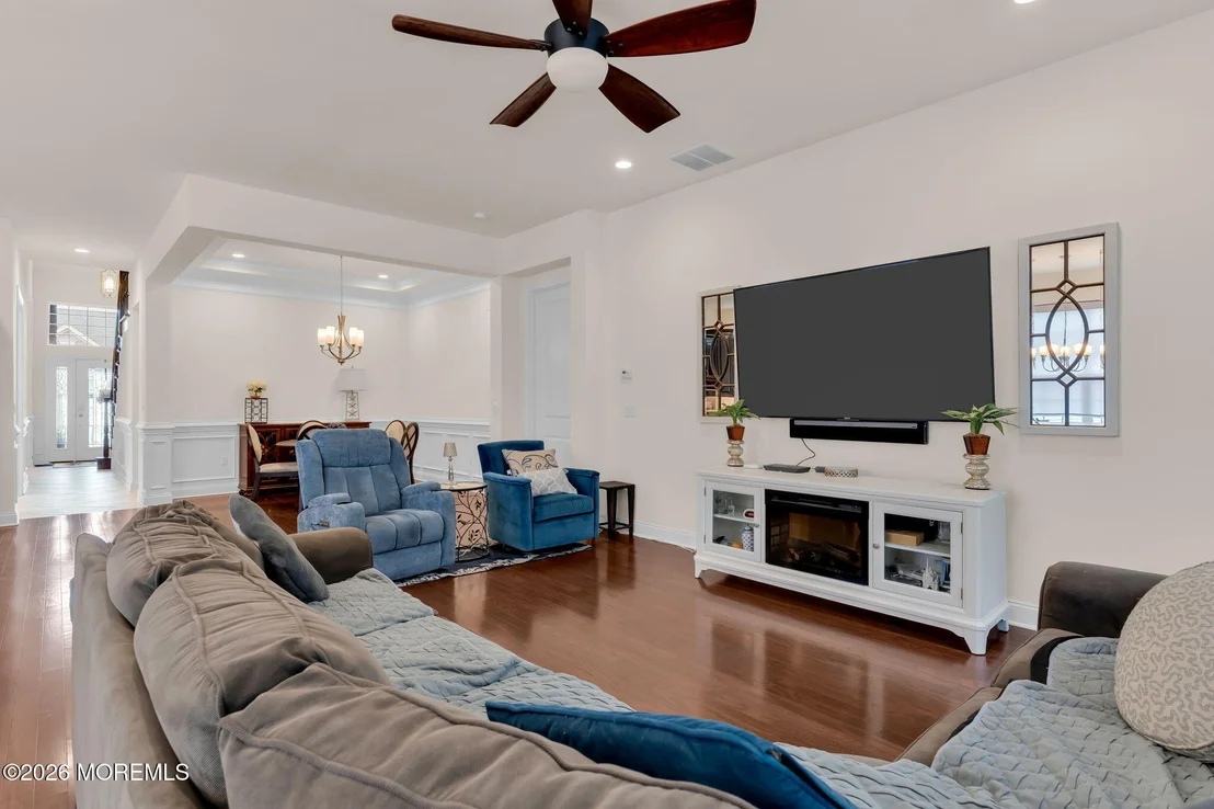 Photo of 185 Arborridge Drive