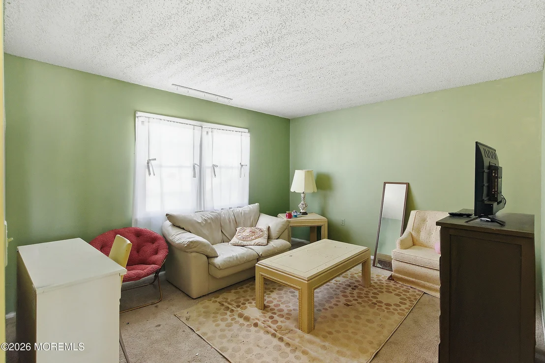 Photo of 15 Standish Drive