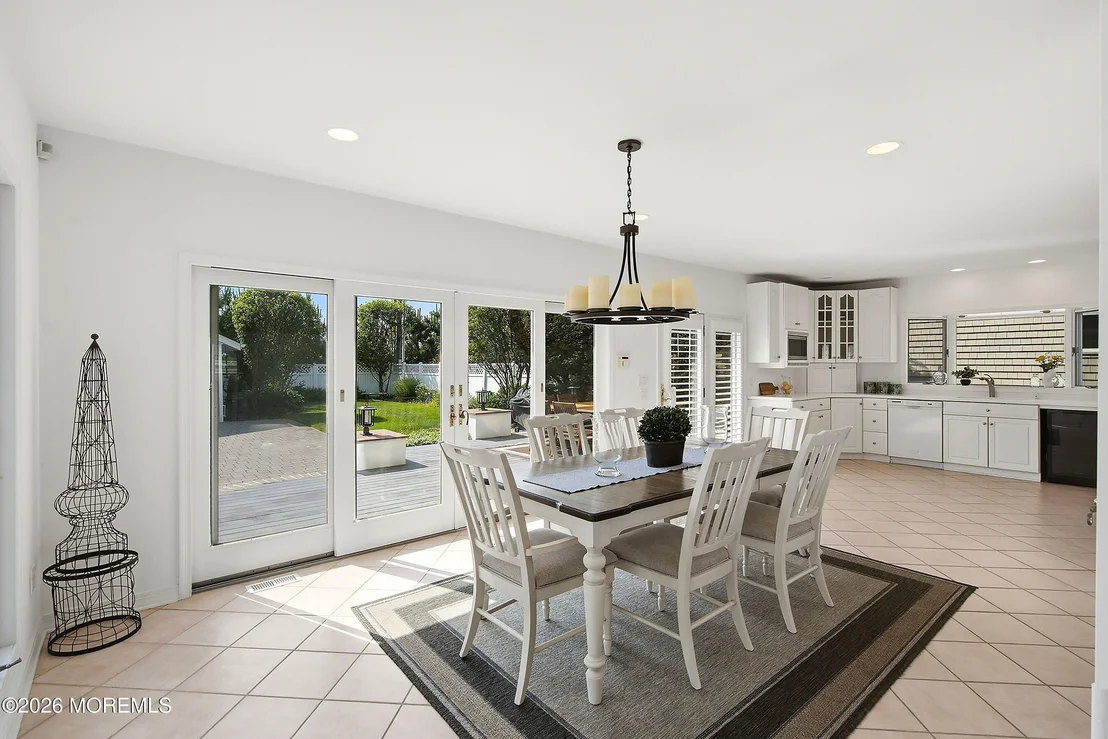 Photo of 2007 Ocean Avenue N