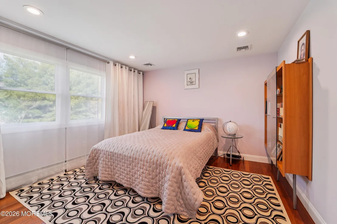 Photo of 17 Riverside Lane