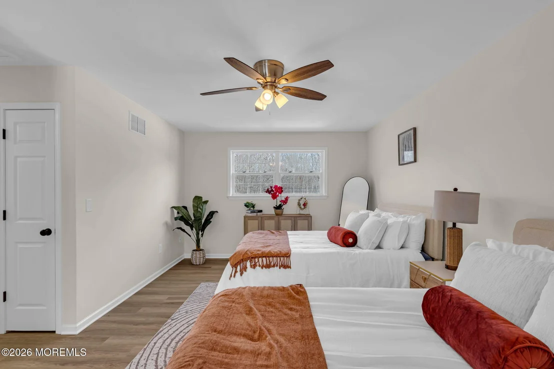 Photo of 296 White Road