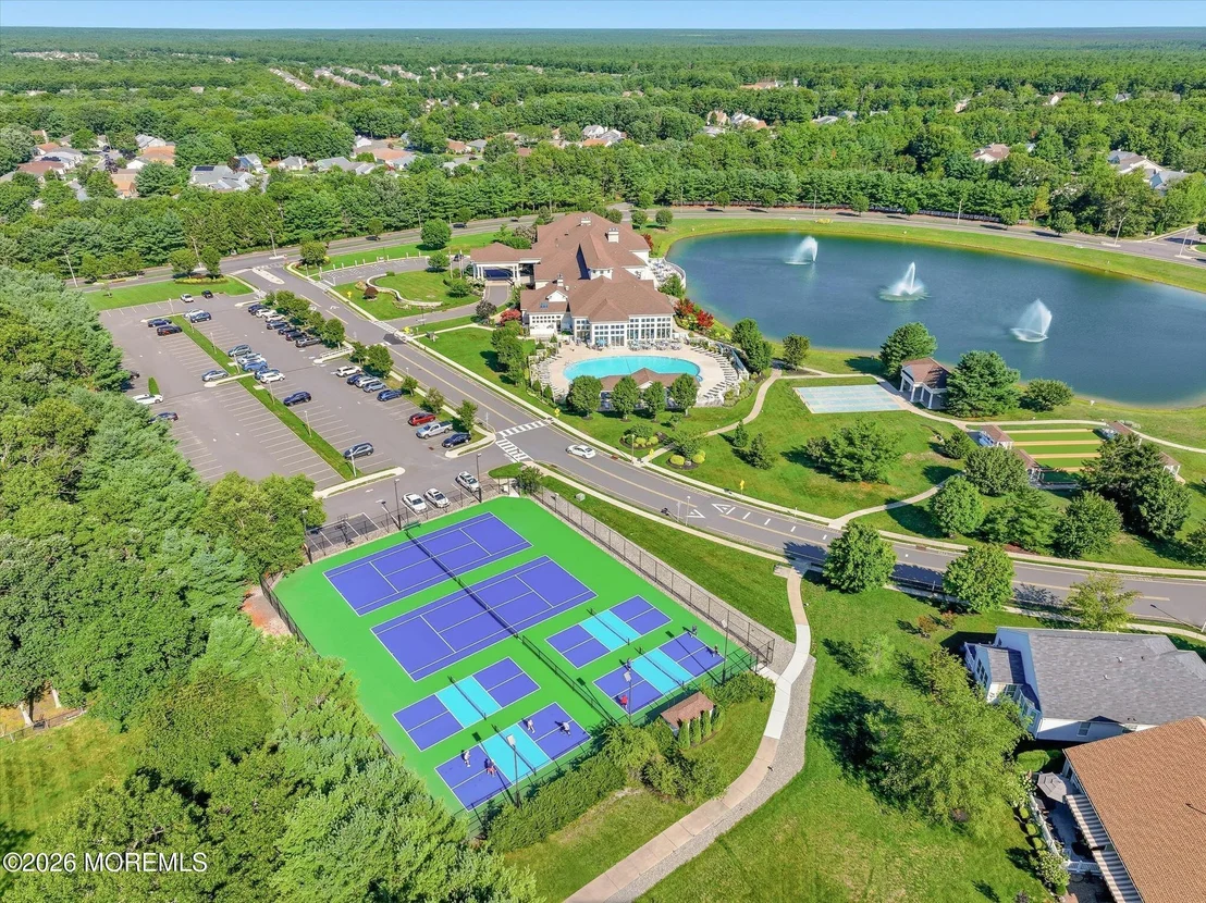 Photo of 26 Pond View Circle