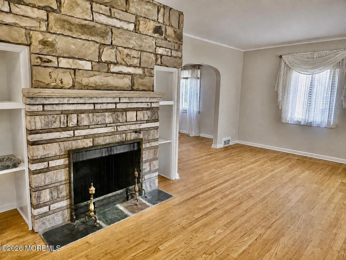 Photo of 655 Laurel Avenue