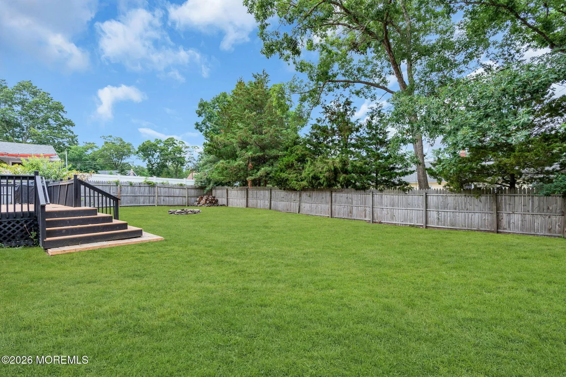 Photo of 1744 Whitcomb Road