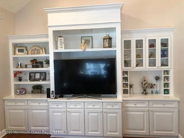 Photo of 98 Spring Lake Boulevard