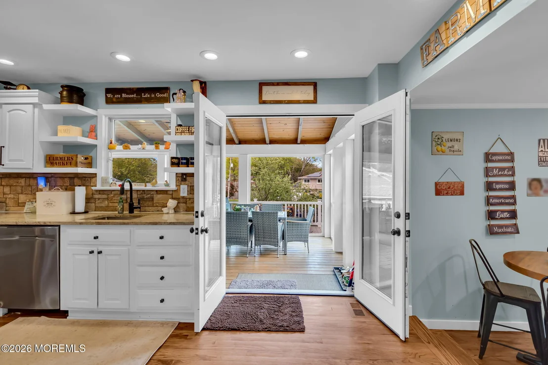 Photo of 4 Oak Leaf Lane