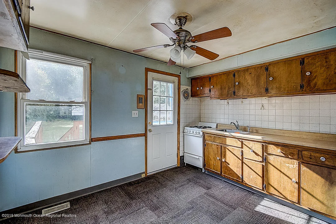 Photo of 329 Edgeview Road