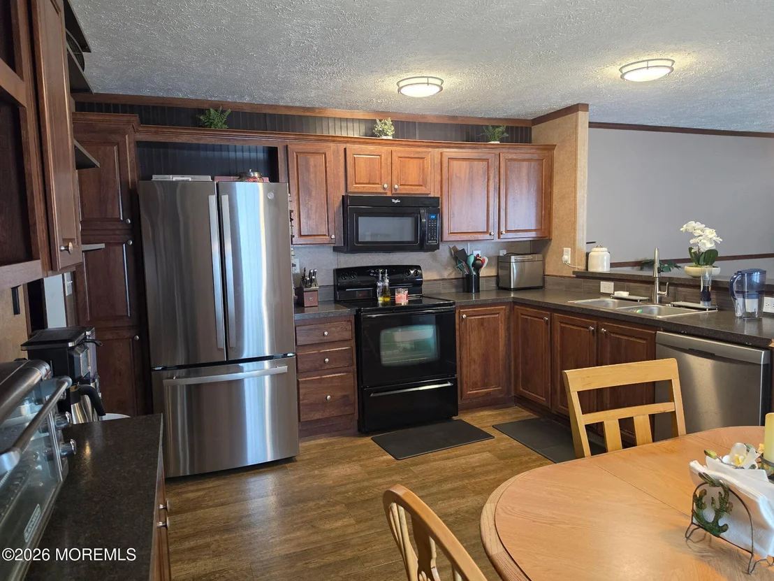Photo of 31 Henry Circle