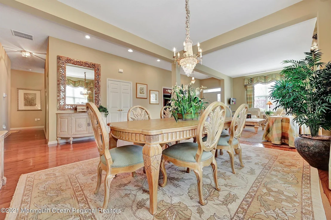 Photo of 41 Portchester Drive