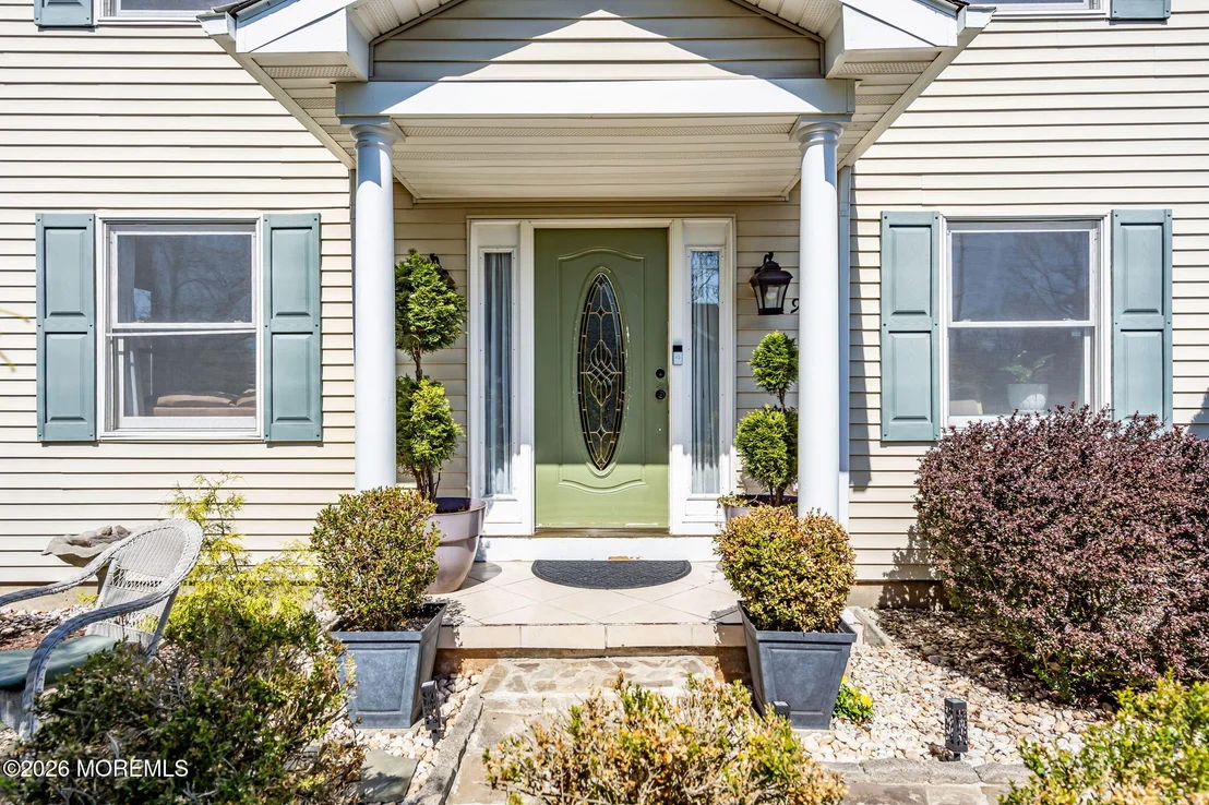 Photo of 90 Bear Brook Road