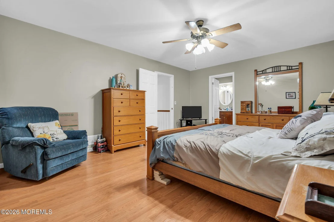 Photo of 2 Lakeland Drive