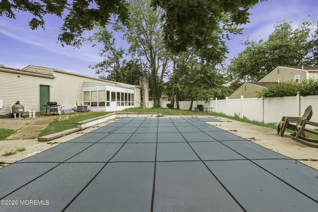 Photo of 1006 Amethyst Drive