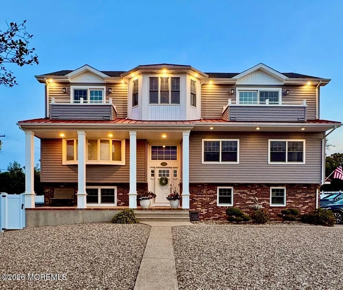 Photo of 6 Twilight Drive