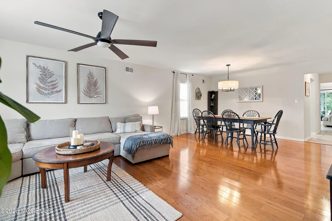 Photo of 35 Rainier Drive