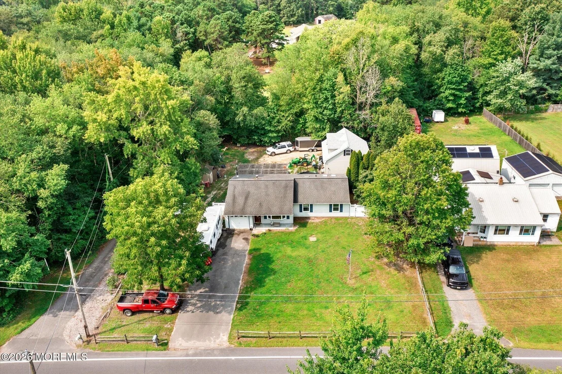 Photo of 210 Archertown Road