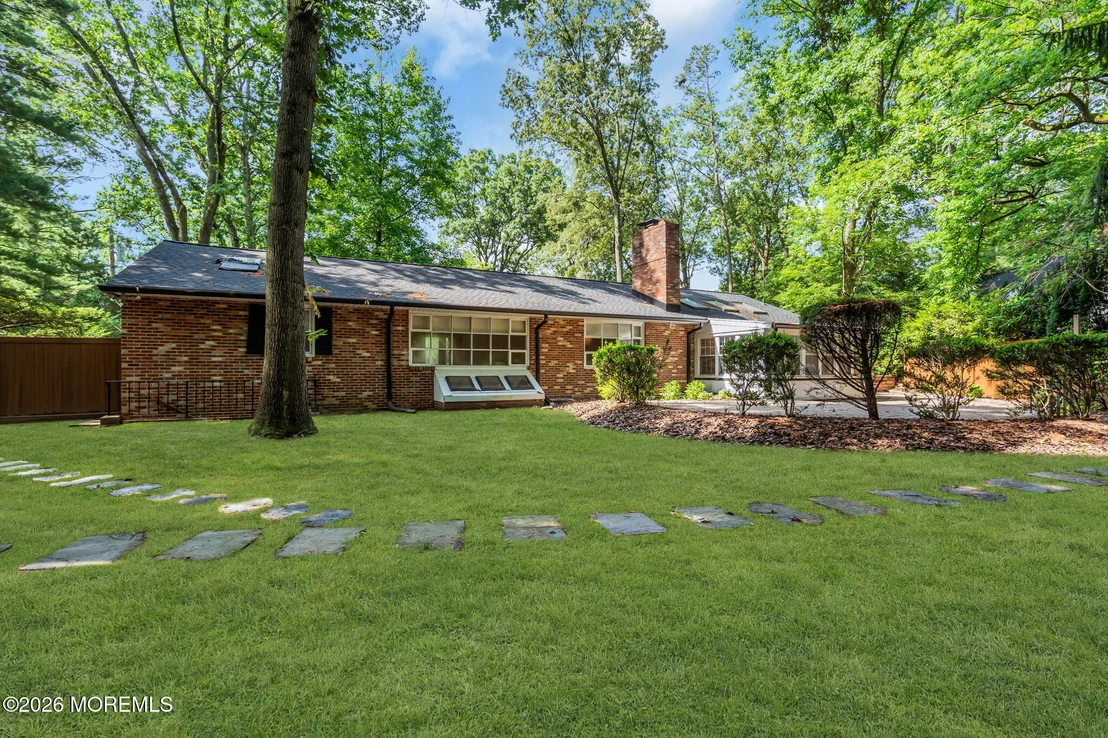 Photo of 12 Indian King Drive