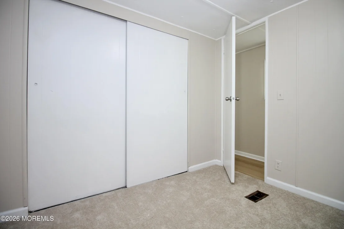 Photo of 406 Roberts Road