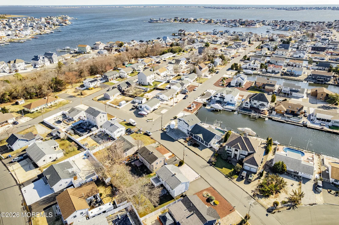 Photo of 3148 Oceanic Drive