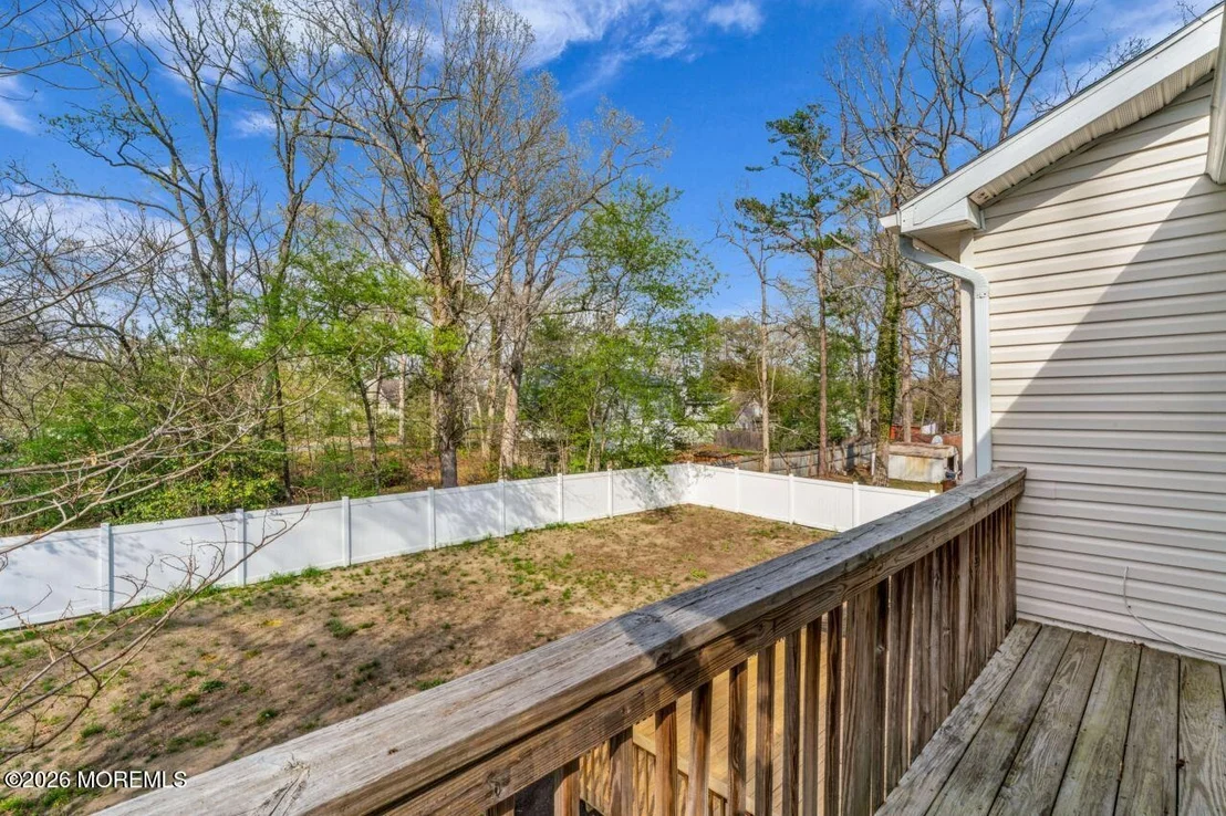 Photo of 146 Pardee Boulevard