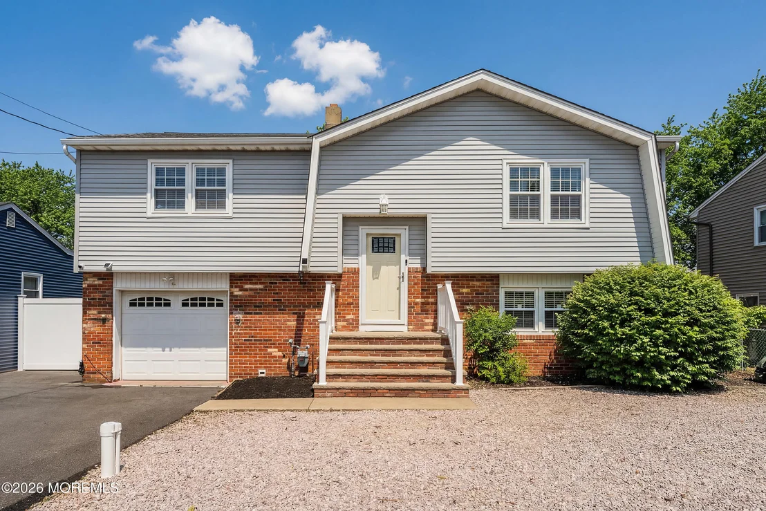 Photo of 3148 Oceanic Drive
