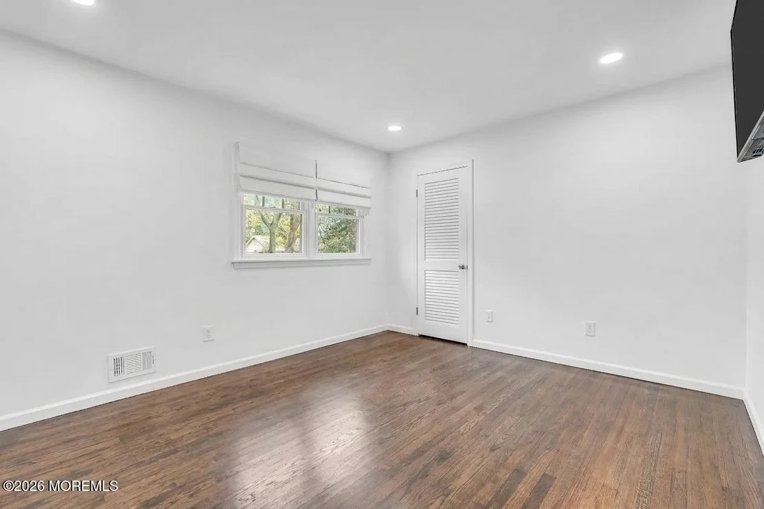 Photo of 20 Mahoras Drive