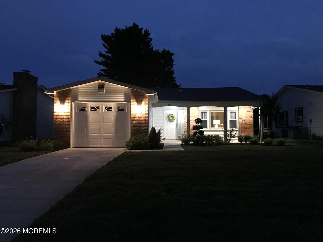 Photo of 138 Courtshire Drive