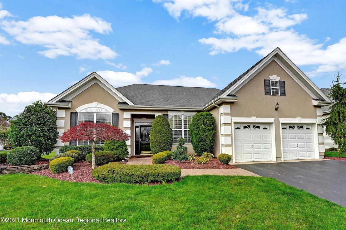 Photo of 41 Portchester Drive