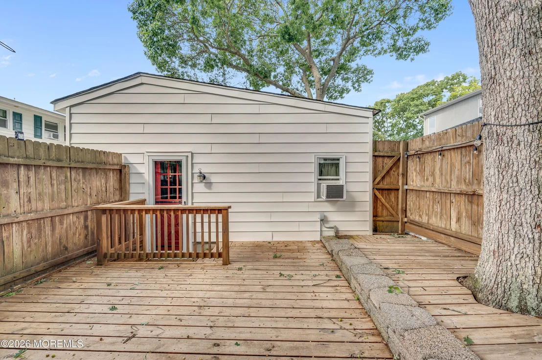 Photo of 157 17th Avenue