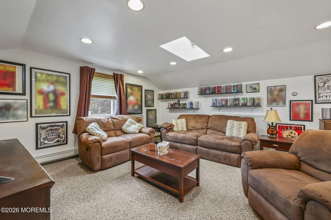 Photo of 67 Crest Drive