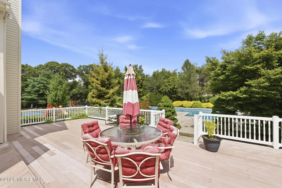 Photo of 335 Ticetown Road