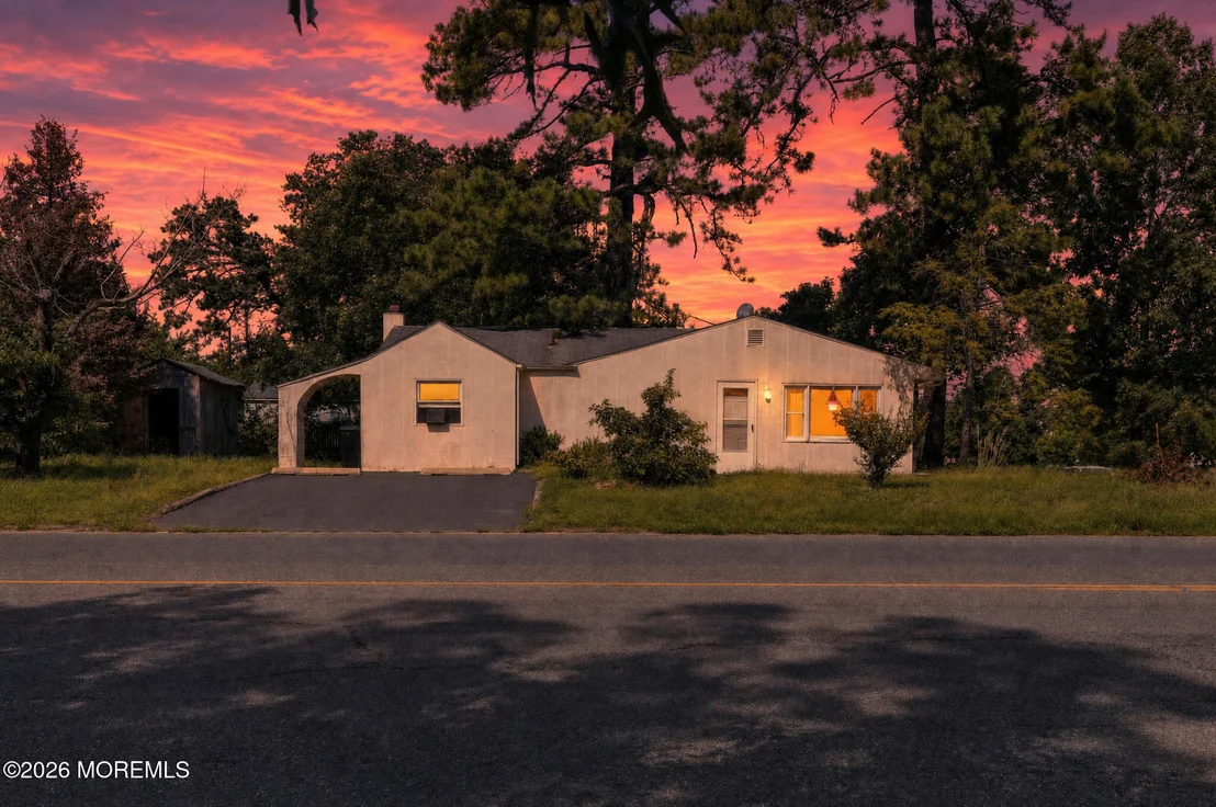 Photo of 720 Biscayne Drive