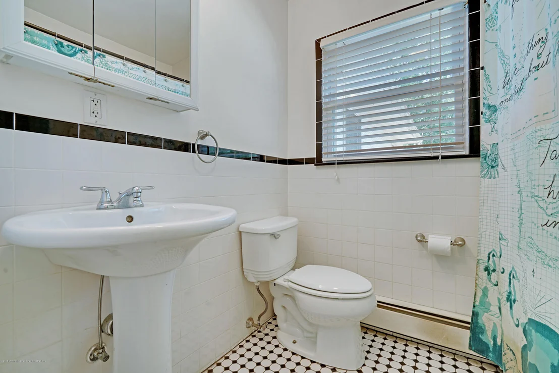 Photo of 143 Stephan Road