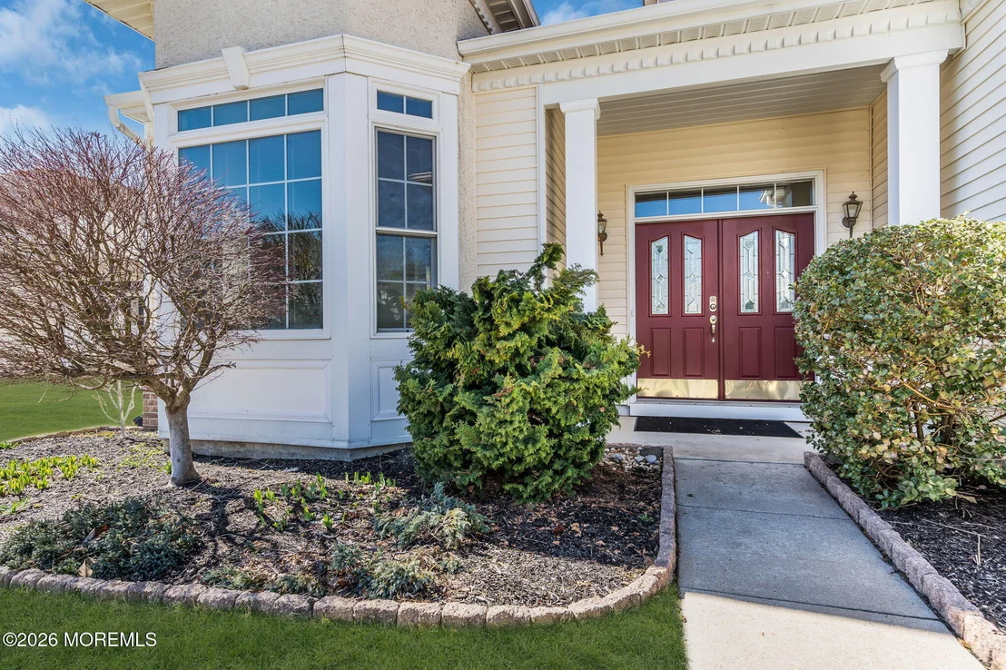 Photo of 35 Spring Lake Boulevard