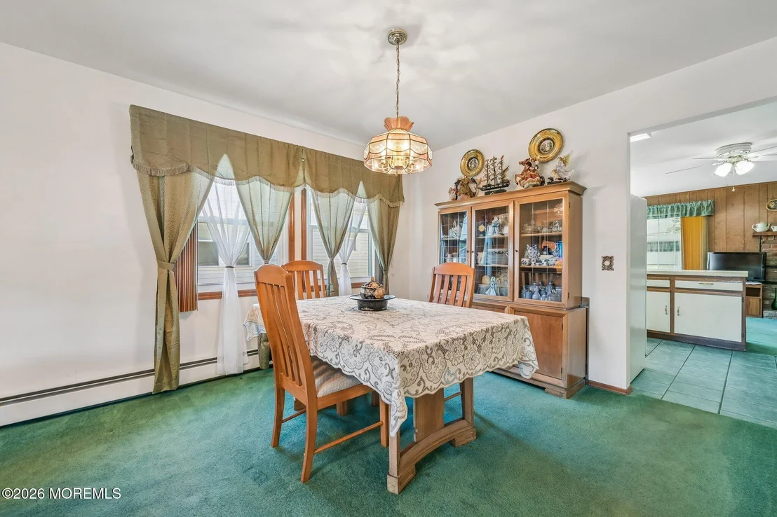 Photo of 204 Pulaski Boulevard