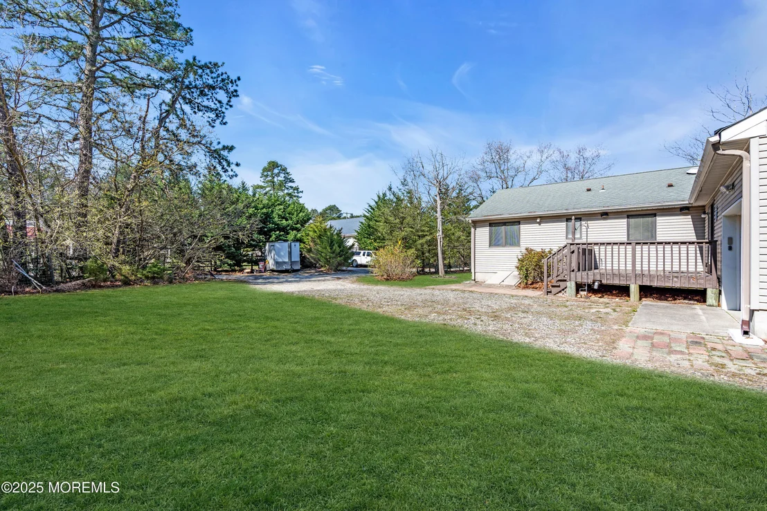 Photo of 2425 Lake Drive