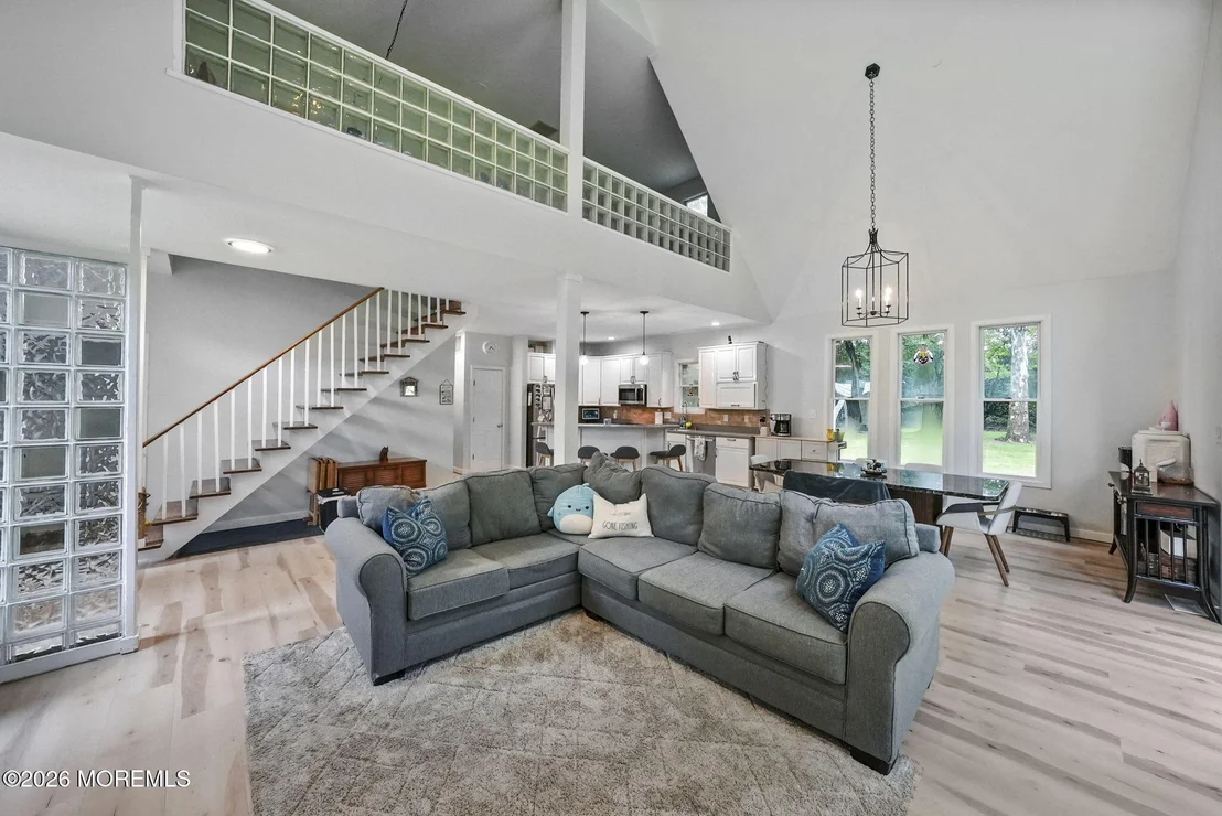 Photo of 1012 Columbus Road
