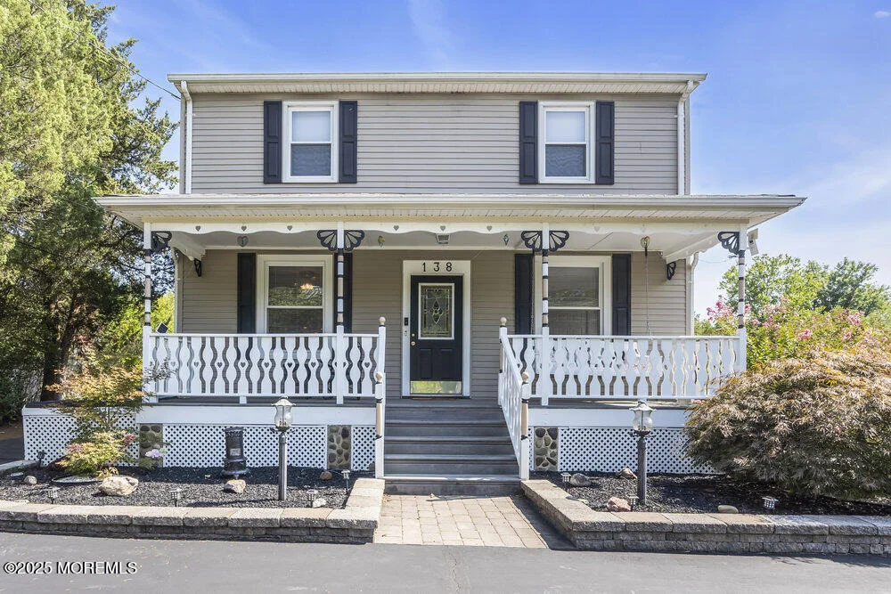 Photo of 138 Main Street