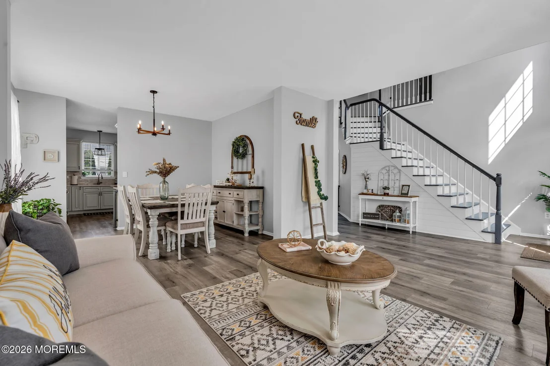 Photo of 12 Lancaster Way