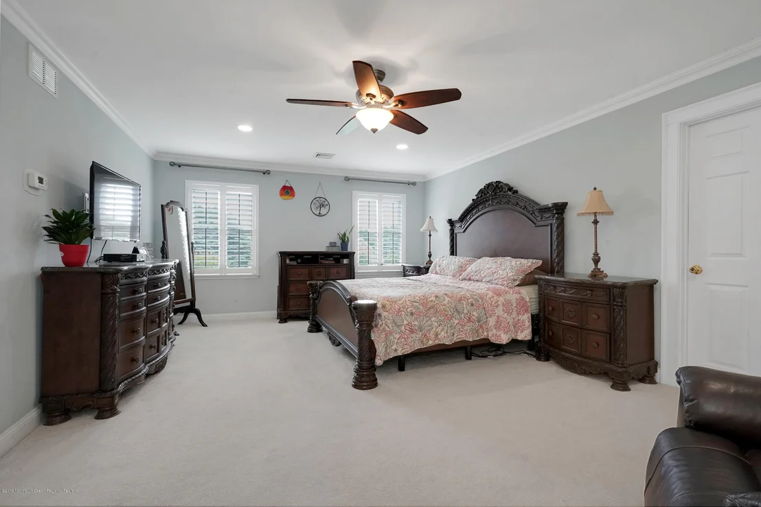 Photo of 1446 Garrett Drive