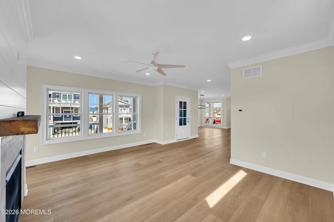 Photo of 105 Fifth Avenue