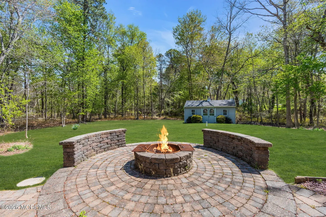 Photo of 205 Frank Applegate Road