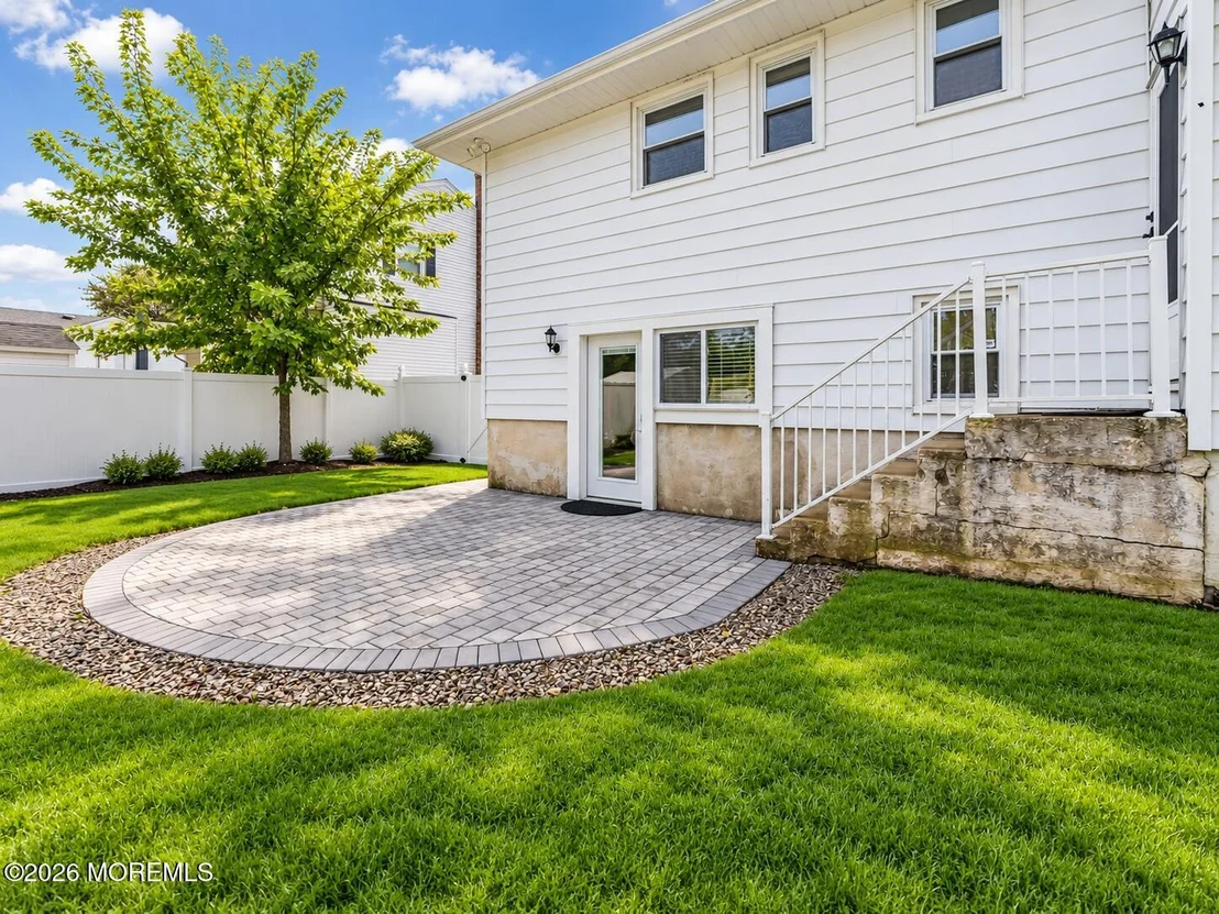 Photo of 190 Summerlan Place