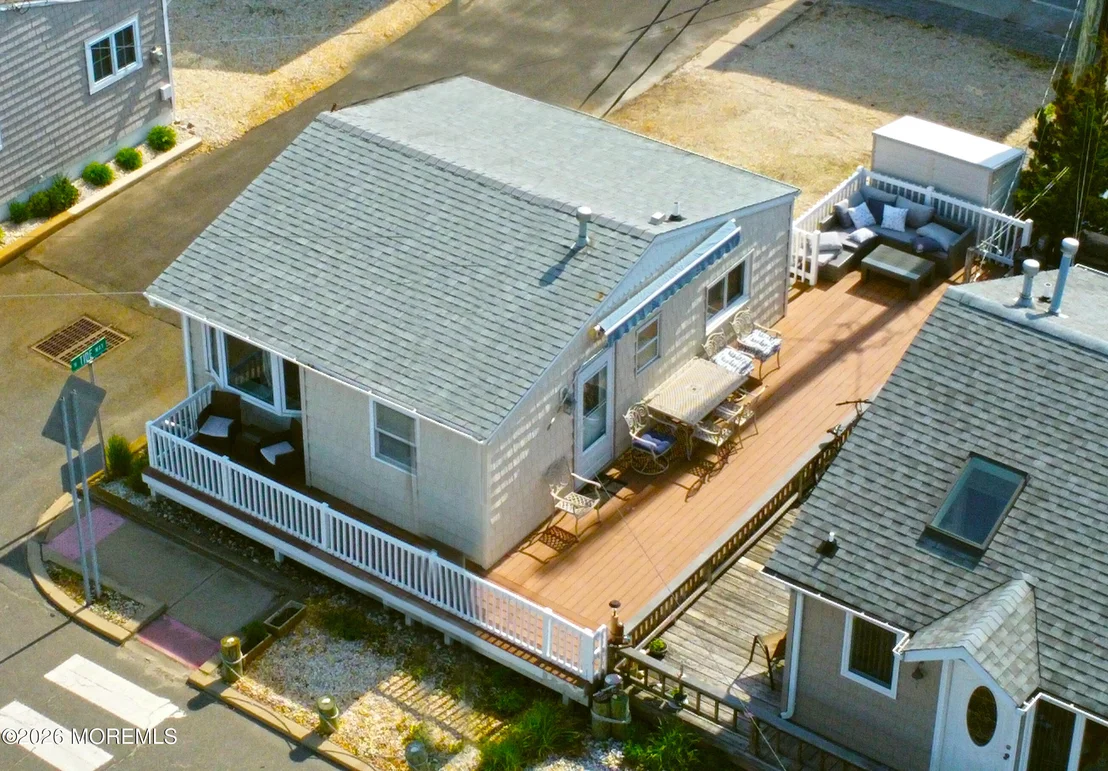 Photo of 125 W Tide Way