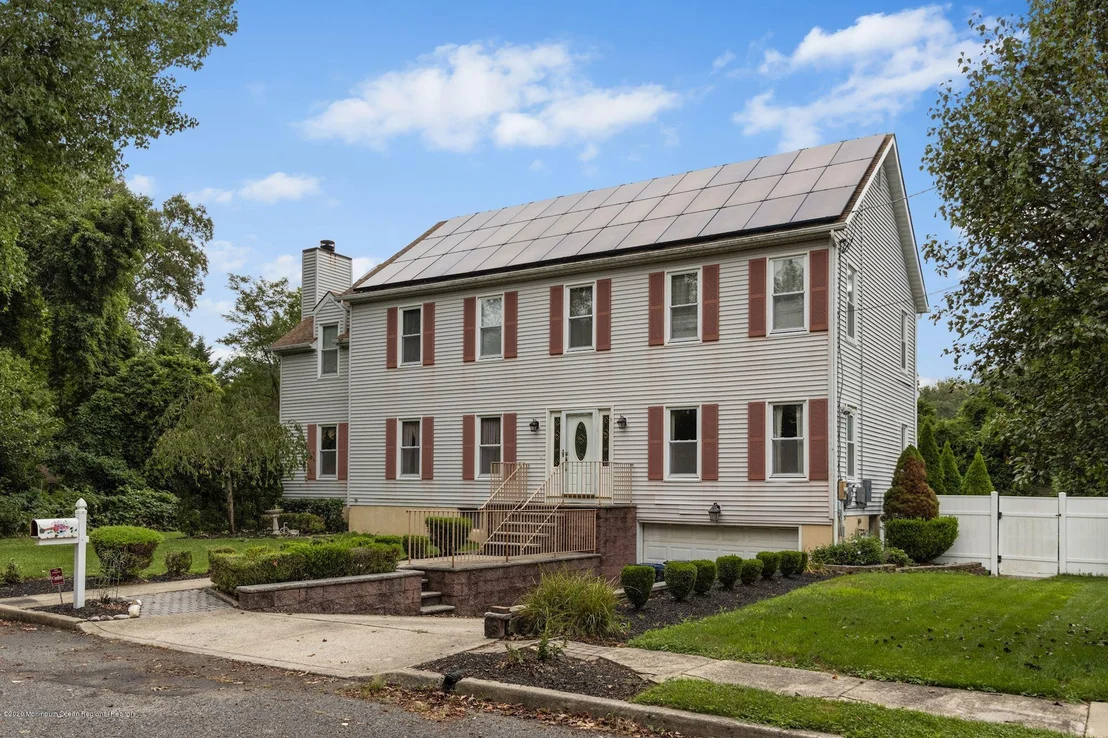 Photo of 1307 Bloomfield Avenue