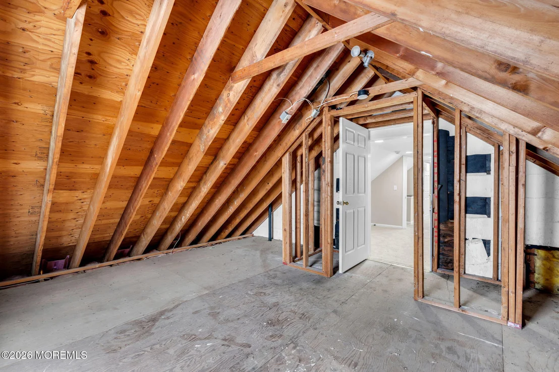 Photo of 121 Harding Drive
