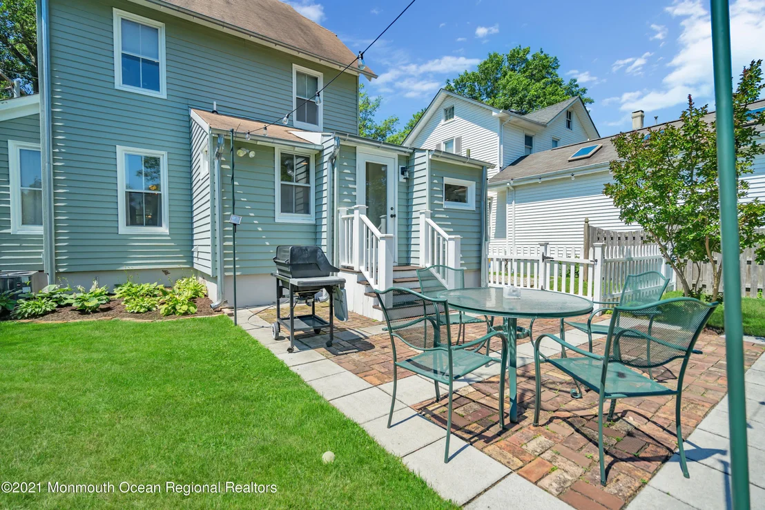 Photo of 32 Marcellus Avenue